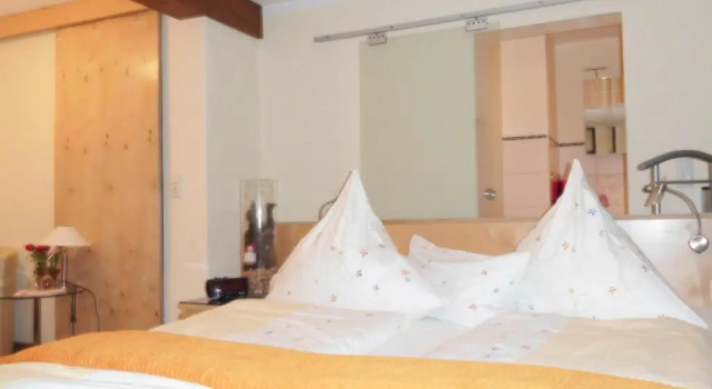 Номер Economy Kirschberghof Gästehaus und Weinverkauf