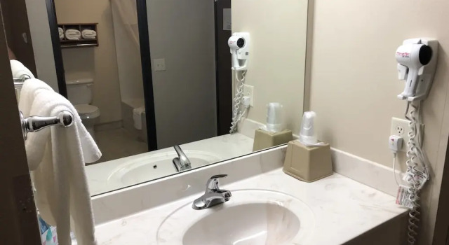 Номер Executive Shenandoah Inn & Suites