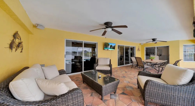 Casa de La Vista Pool Spa With Lakefront View, Book Ferieresort Cape Coral Southwest Florida