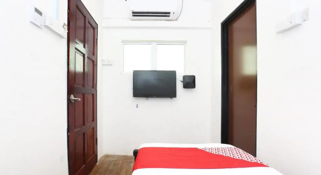 Одноместный номер Standard Hotel O Ady Hotel