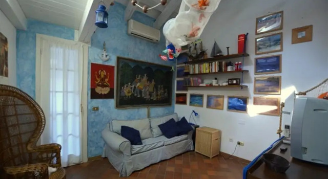 Cozy Villa in a Quiet Area Surrounded by Nature of Lignano, Book Villa Hoteller i Friuli Venezia Giulia med parkering, Parkering