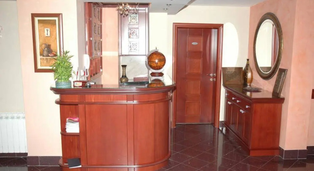 Villa Mia Suites