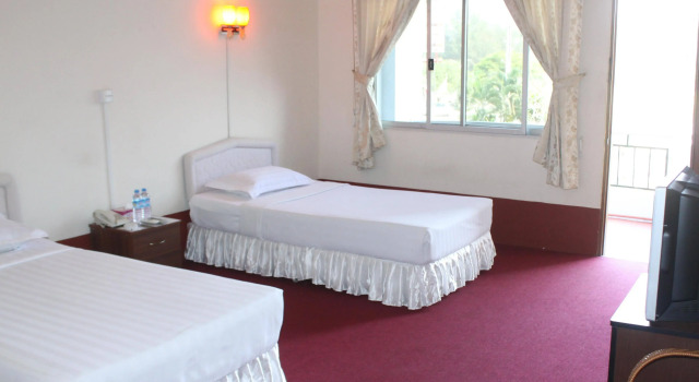 Goal Hotel, Book Hotel Tamwe Township , near Thuwunna Indoor Stadium