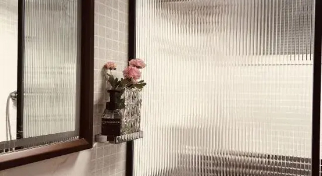 Yijian Homestay (Taoxichuan Creative Plaza), Rezerwuj Hotel Jingdezhen Jiangxi