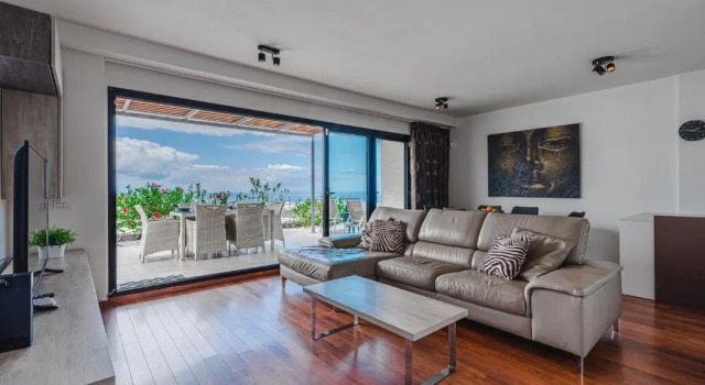 Rey Tenerife home #17, close to Siam Park, Prenota Hotel Hotel a Tenerife con piscina, Piscina
