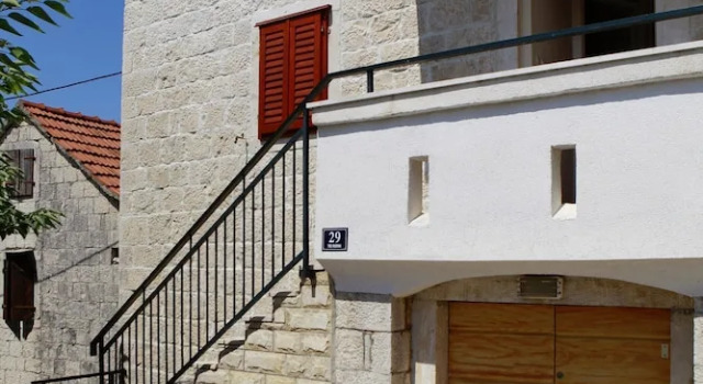 A1 - apt w. Terrace, Just 3 min Walk to the Beach