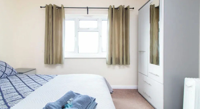 Thornbury Guest House Room 8, Забронировать Гостевой дом Саутгемптон Хэмпшир, рядом с Southampton Central Library