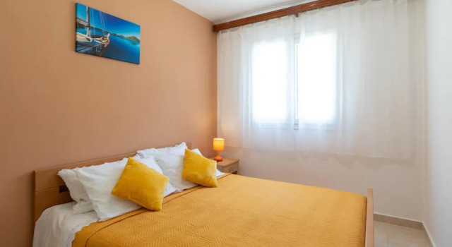Beautiful Home in Prizba With Wifi and 3 Bedrooms, Prenota Hotel Prižba 