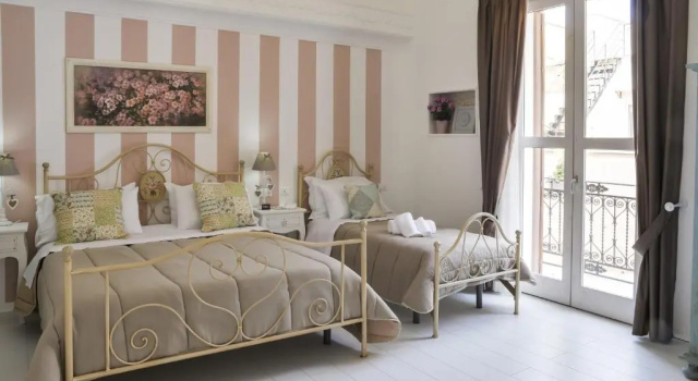 Трёхместный номер Standard с балконом TAM Vacanze B&B