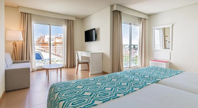 Семейный номер Superior Occidental Torremolinos Playa