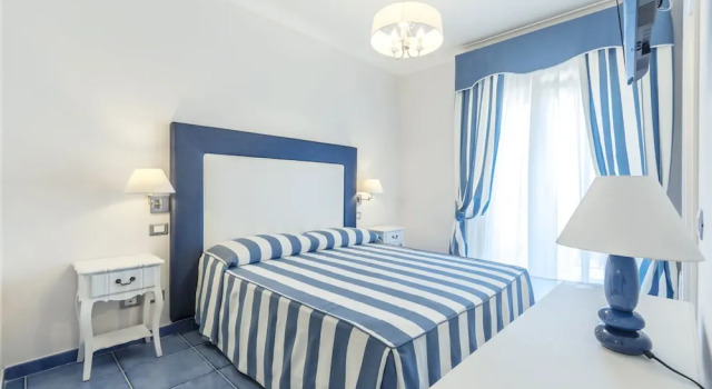 Полулюкс с балконом и с видом на море Hotel Ristorante Colleverde