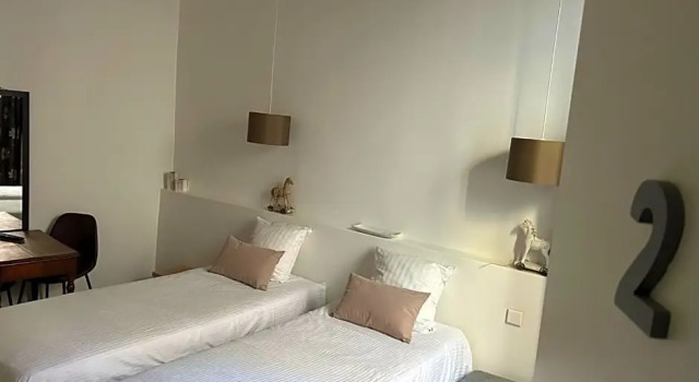 Номер Standard Rive Gauche
