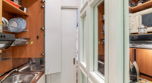 Apartment in Rome With Balcony, Boek Appartement Hotels in Lazio met parkeren, Parkeren
