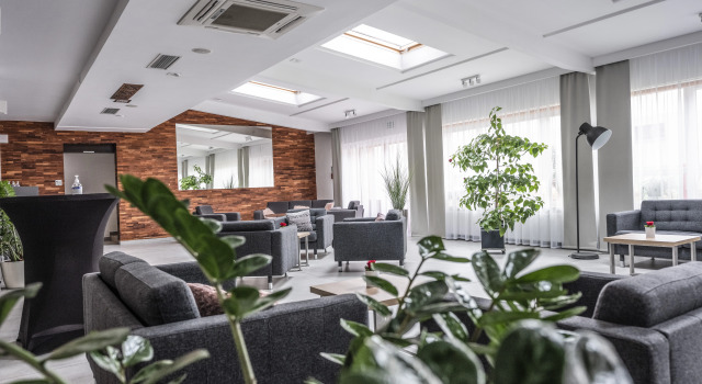 Hotel Europa Starachowice, Забронировать Курортный отель Отели Swietokrzyskie Moutains с бассейном, Бассейн