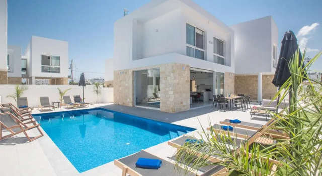 Вилла с 4 комнатами Olivine Pearl Villas