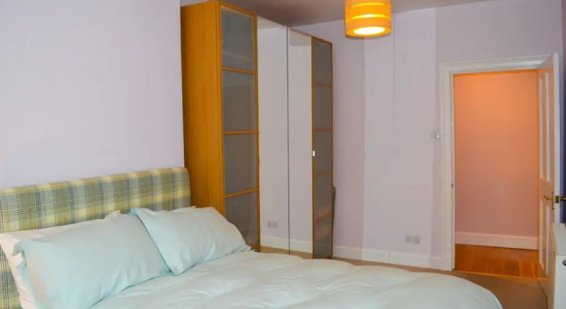 Bright 1 Bedroom Meadows Home, Забронировать Отель Эдинбург Midlothian, рядом с Национальный музей Шотландии