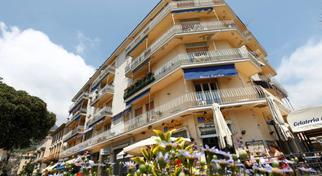 Hotel Garden, Rezervați Hotel Levanto Cinque Terre