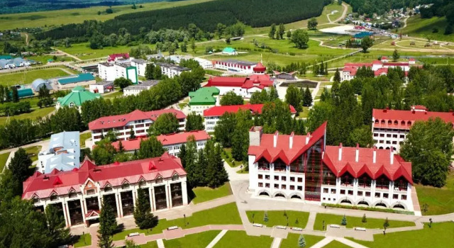 Sanatorium Krasnousolsk Building 2, Rezervovat Léčebný ústav Hotely v Bashkortostan s parkováním, Parkování