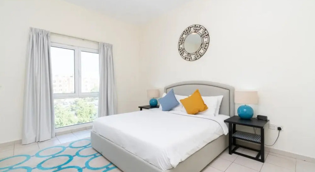 Lux BnB 1BD Discovery Gardens