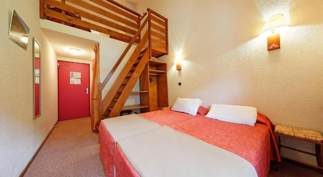 Семейный номер Standard с балконом Hôtel Club Le Risoux