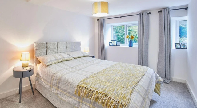Host Stay Apartment 3 Old Mill, Book Lejlighed Helston Cornwall, nær Bonython