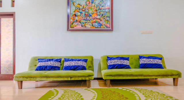 OYO 2376 Tiara Residence Syariah