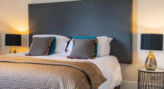 Двухместный полулюкс с видом на сад The Stratford Park Hotel & Golf Club