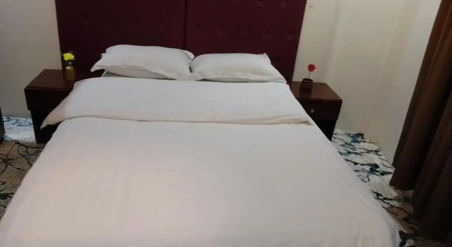 Desert Rose Hotel, Rezervați Hotel Arar Northern Borders