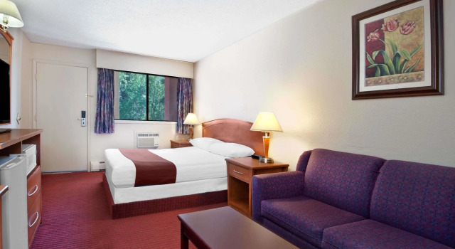 Coast Red Deer Hotel, Book Hotel Hoteller i Red Deer med morgenmad, Morgenmad