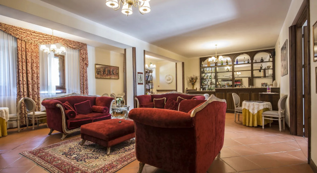 Villa Lecchi Hotel Wellness, Reserva ahora Hotel Poggibonsi 