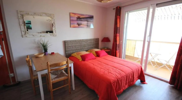 Studio climatise 2 couchages, Wifi, VUE MER directement à PORTIRAGNES PLAGE LXBFM10, 예약 아파트 Portiragnes Canal du Midi