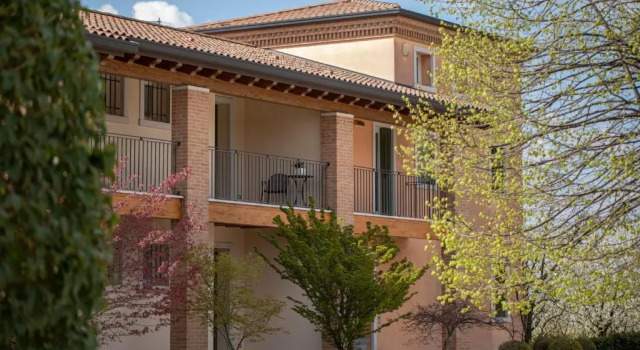 Residence Regina dei Prati, Забронировать Отель Мазон-Виченто Венето