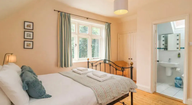 Samphire House