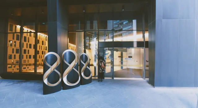 HFN Waterside Melbourne Apartment, Забронировать Апартаменты/квартира Докландс Мельбурн, рядом с Пристань для яхт «Е»
