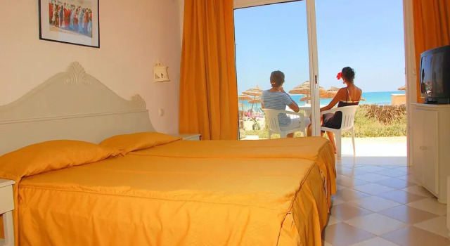 Двухместный номер Standard с балконом и с видом на море Zephir Hôtel & Spa