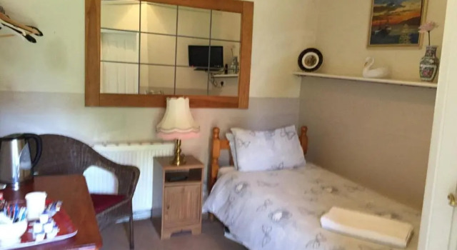 Номер Standard RolandsCroft Guest House