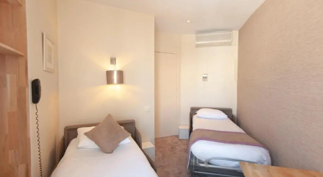 Семейный номер Standard Hotel France Albion