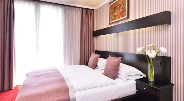 Номер Deluxe Prezident Hotel Novi Sad - Outdoor Pool & Spa