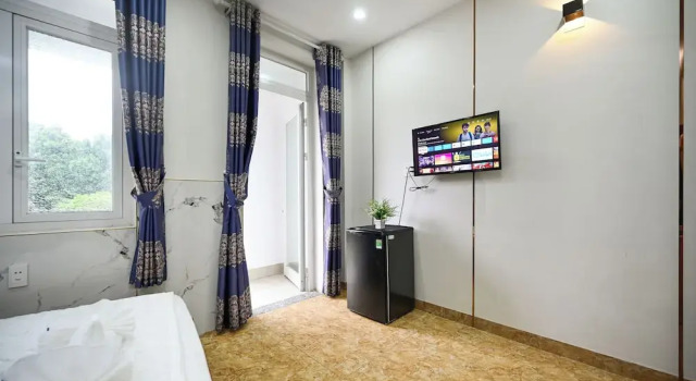 Номер Superior Yoyo Airport Saigon Hotel