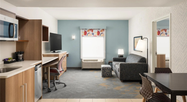 Двухместный люкс c 1 комнатой Home2 Suites By Hilton Jacksonville Airport