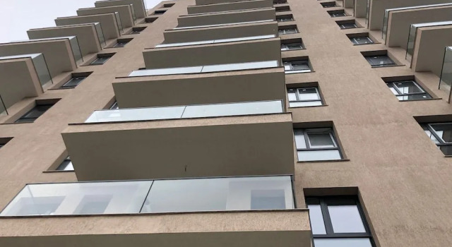 Cozy Penthousestudio Cityview W12, Rezerwuj Hotel Hotele w Ilfov z parkingiem, Parking