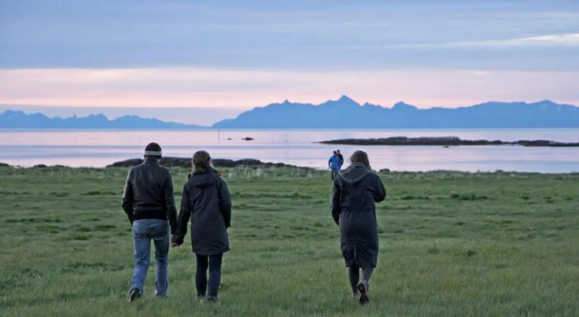 Villa Lofoten - The Saltery, Book Villa Hoteller i Kvalnes med parkering, Parkering