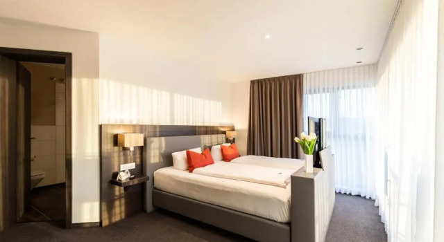Полулюкс с балконом Hotel DuDa Langenbruck 3-Sterne-Superior-Hotel an der A9 zwischen Ingolstadt und München