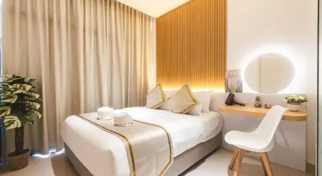 Люкс с видом на город Holiday Suites Seaview at The Shore Kota Kinabalu