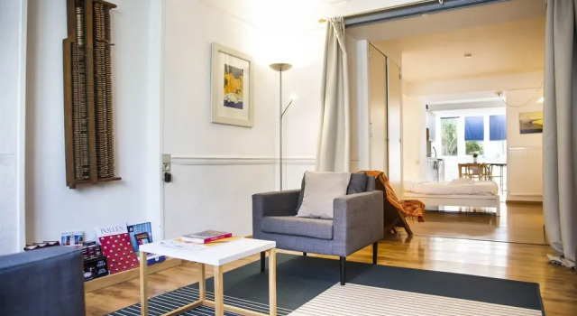 Chatelain Charming Studio Residence - Brussels Ixelles