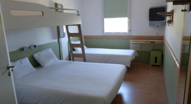 Семейный номер Standard Ibis Budget Marseille Valentine