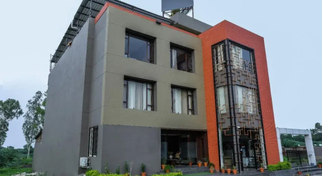 Hotel Madhuban
