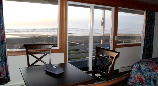 Полулюкс Sunset Surf Motel