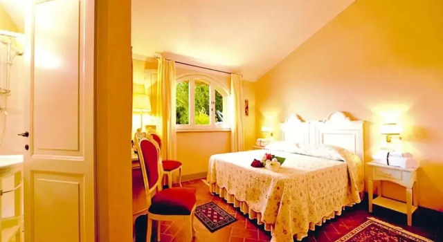 Vacation resort Borgo della Meliana, Book Ferieresort Hoteller i Gambassi Terme med parkering, Parkering
