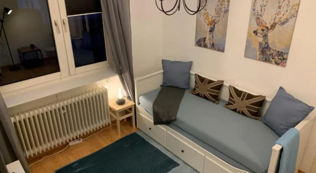 Haus am Stadtrand mit super Verbindung in die City, Забронировать Отель  